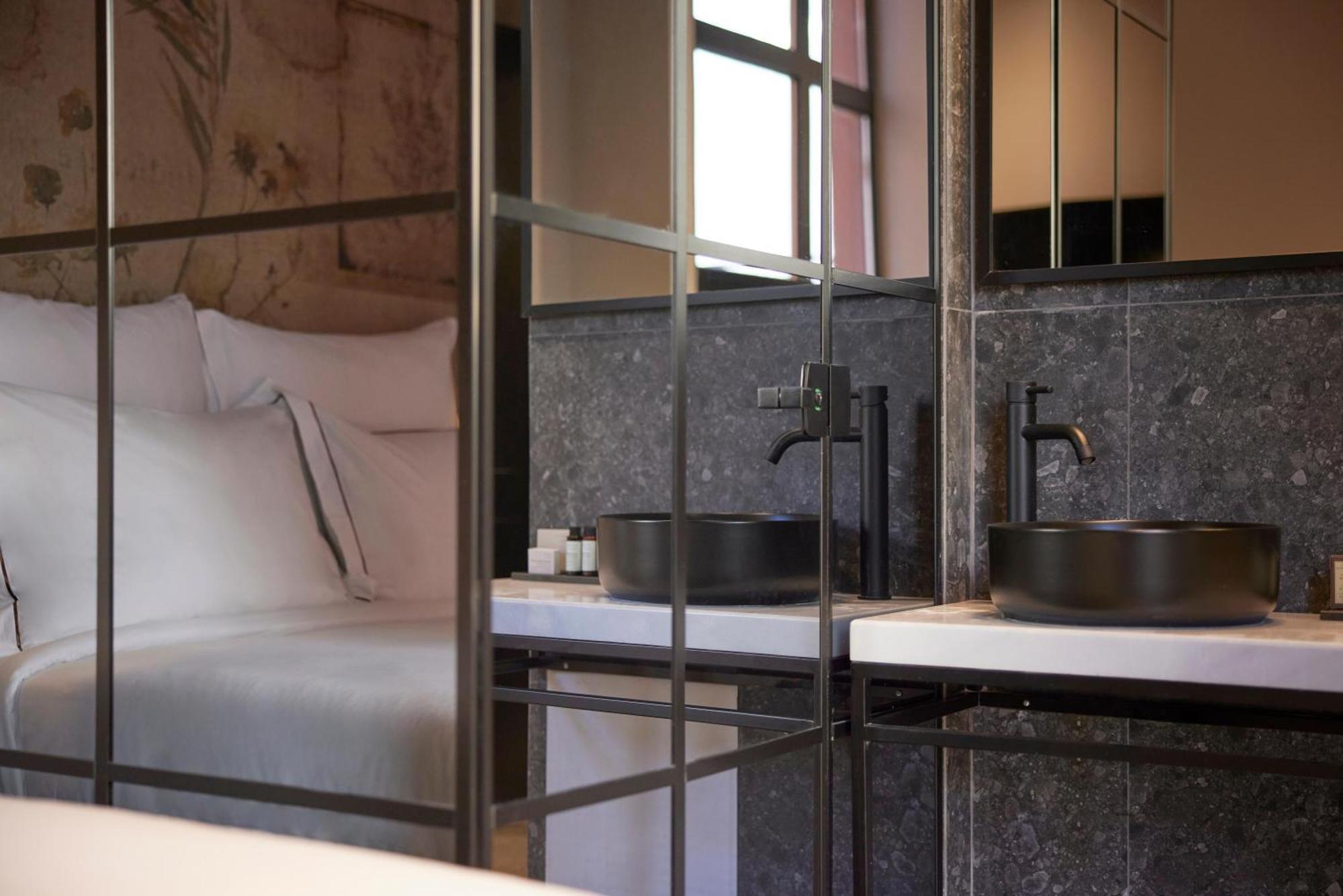 Anise, Aluma Hotels & Resorts Атина Екстериор снимка
