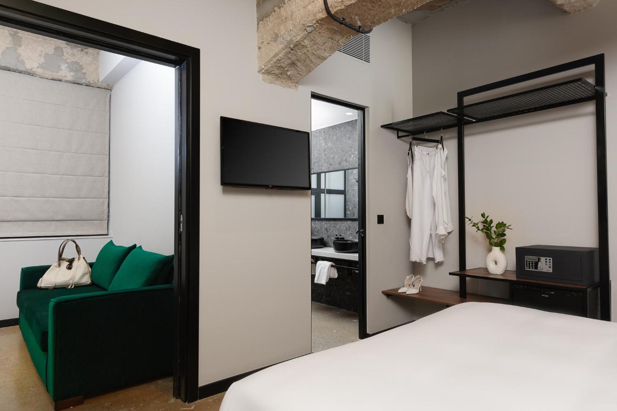 Anise, Aluma Hotels & Resorts Атина Екстериор снимка