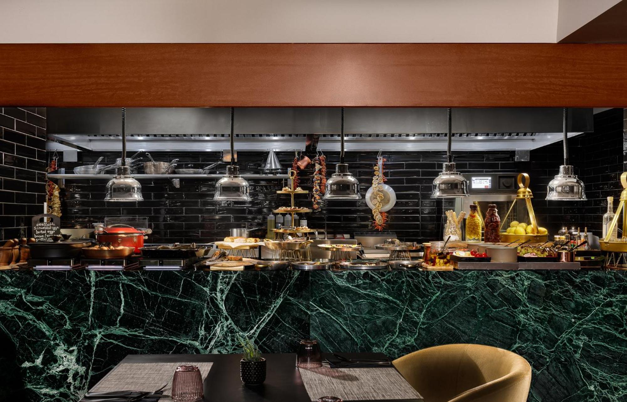 Anise, Aluma Hotels & Resorts Атина Екстериор снимка