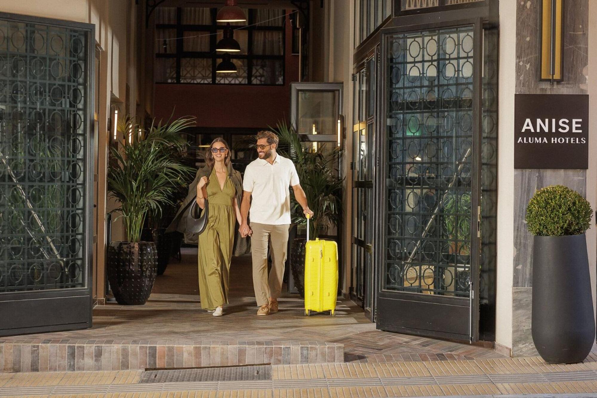 Anise, Aluma Hotels & Resorts Атина Екстериор снимка